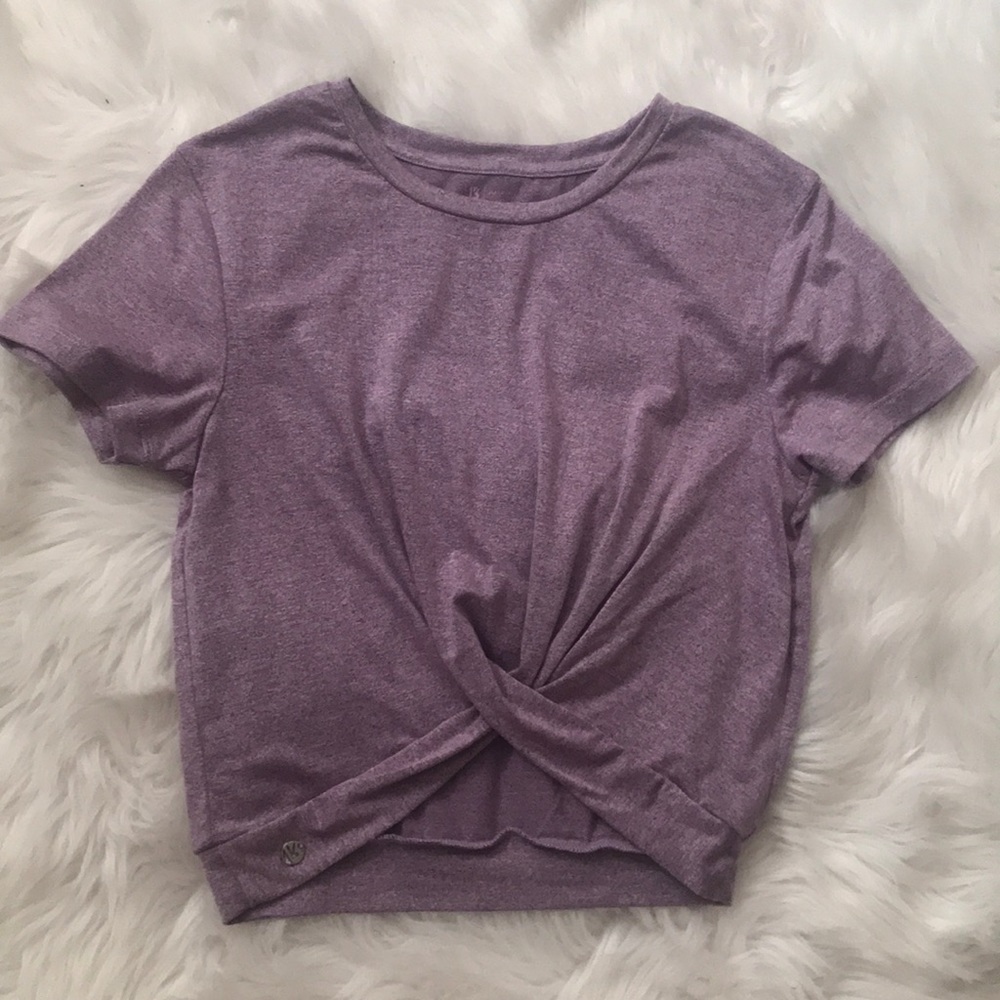 Buffbunny knotty top